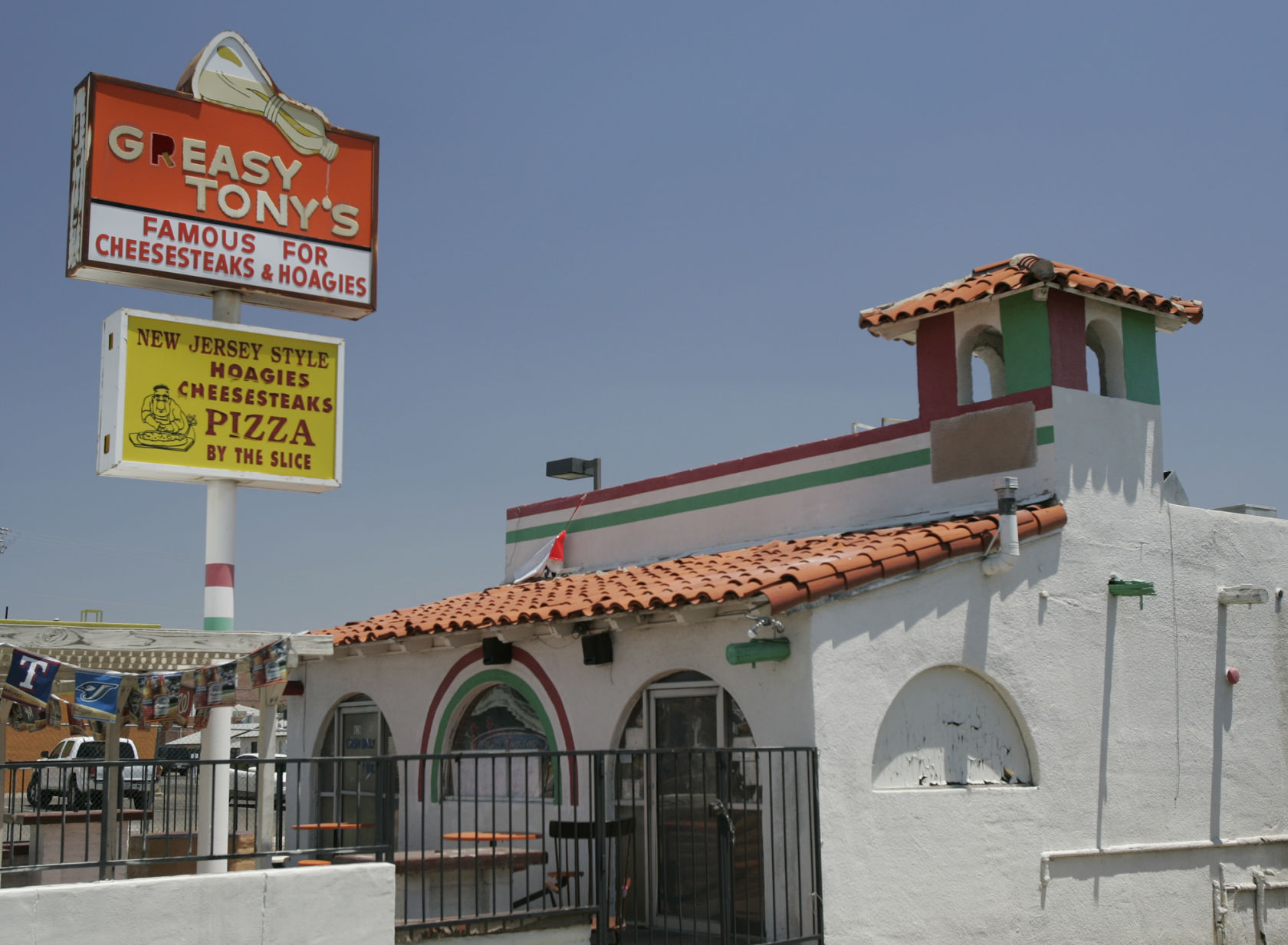 Greasy Tony's — 828 E. Speedway